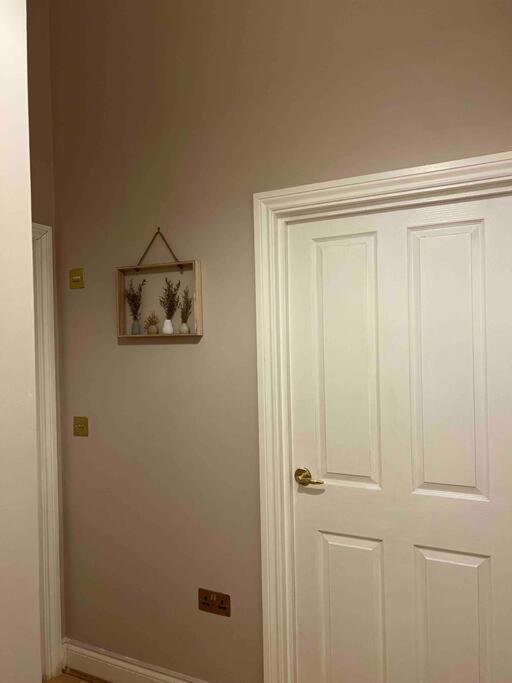 Victorian Stay In Ocean Village Southampton Buitenkant foto