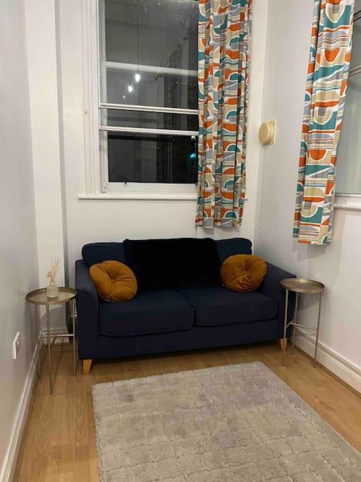 Victorian Stay In Ocean Village Southampton Buitenkant foto